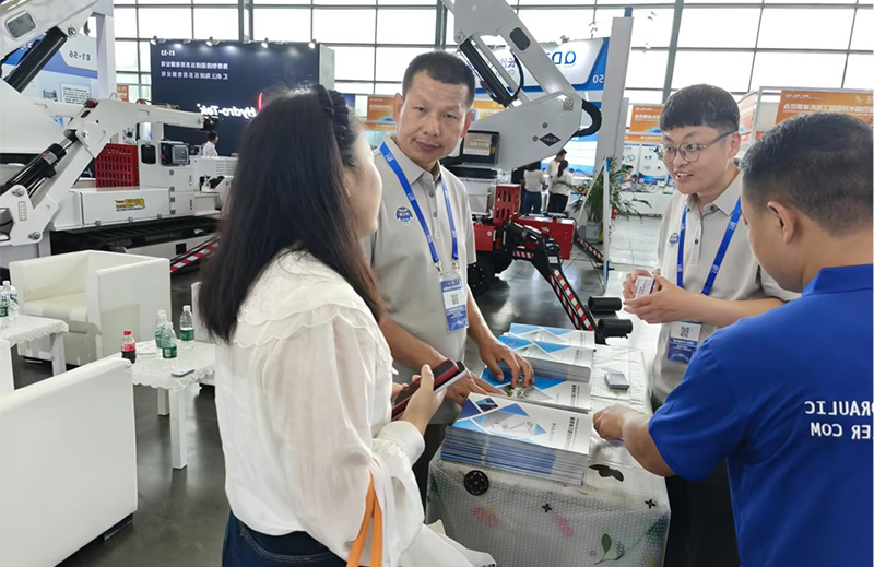 長沙國際工程機(jī)械展會(huì)